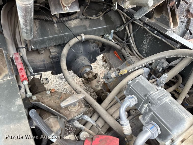 image for item DW8712 2019 AUSA C400HX4 forklift