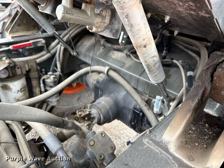 image for item DW8712 2019 AUSA C400HX4 forklift