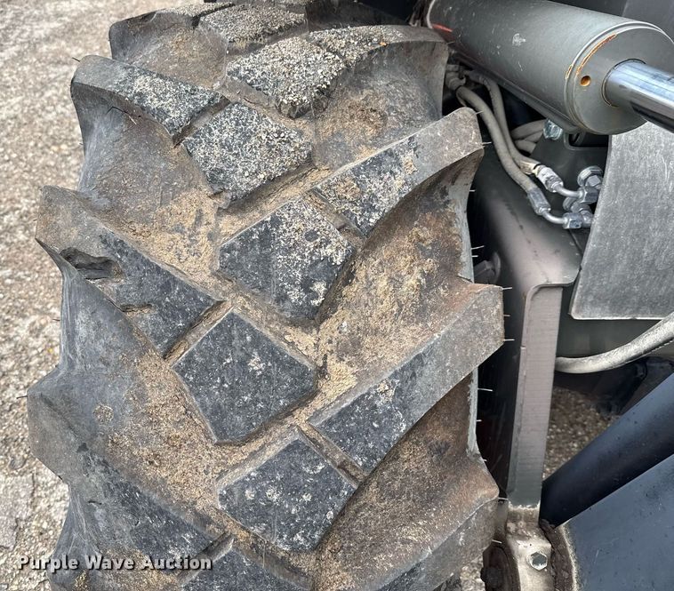 image for item DW8712 2019 AUSA C400HX4 forklift