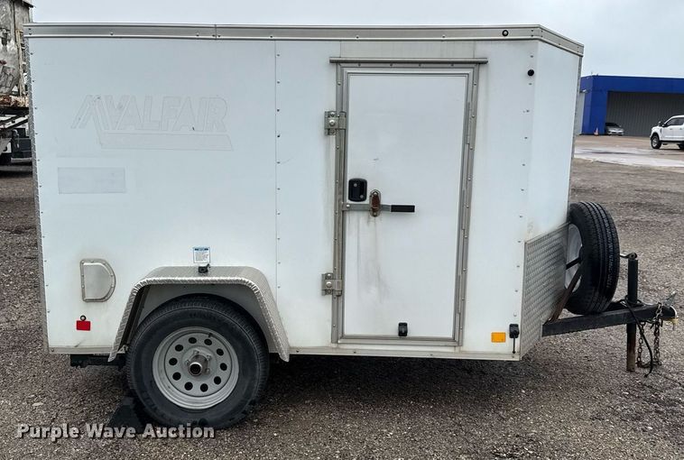 image for item DW8713 2019 Cargo Mate enclosed cargo trailer