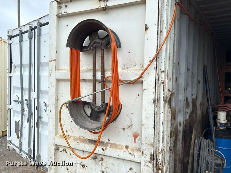 image for item DW8714 1992 Genstar GS022 storage container