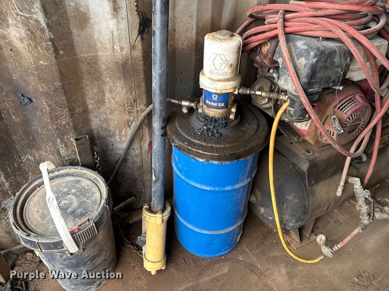 image for item DW8714 1992 Genstar GS022 storage container