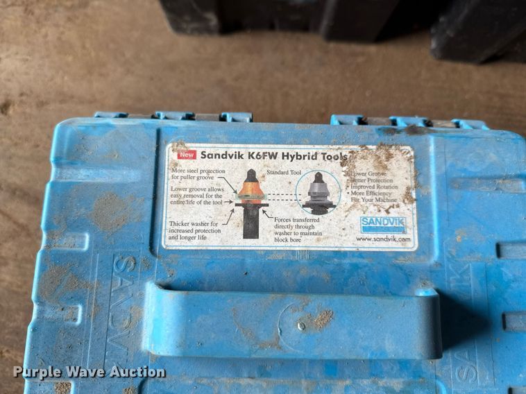 image for item DW8714 1992 Genstar GS022 storage container