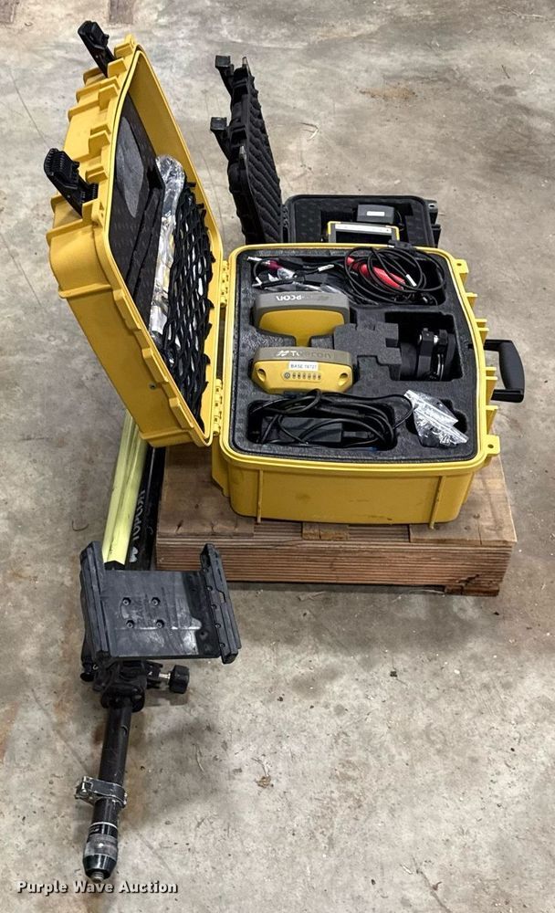 image for item DX5470 Topcon base station components 