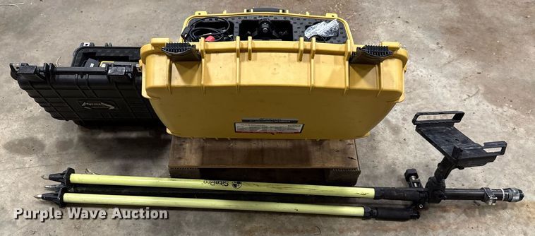 image for item DX5470 Topcon base station components 