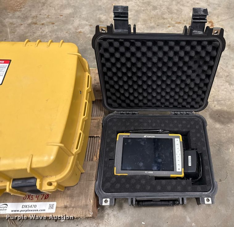 image for item DX5470 Topcon base station components 