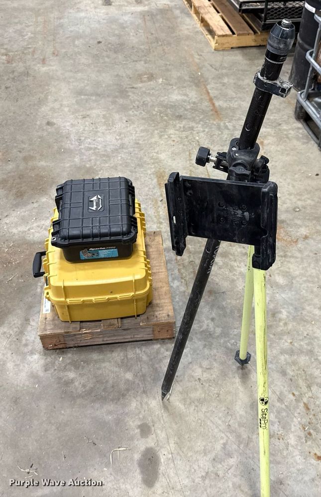 image for item DX5470 Topcon base station components 