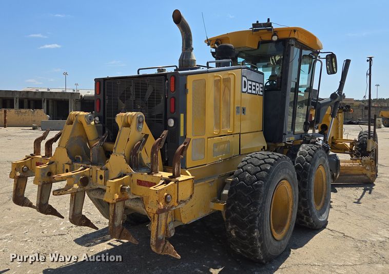 image for item EC3529 2013 John Deere 772G motor grader