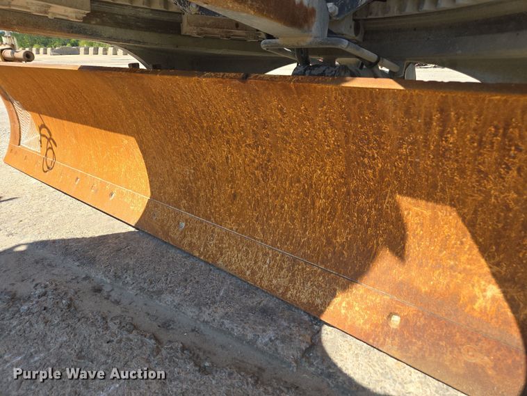 image for item EC3529 2013 John Deere 772G motor grader