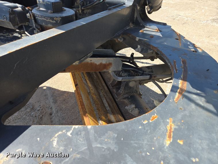 image for item EC3529 2013 John Deere 772G motor grader