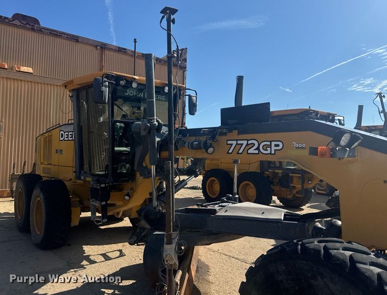 image for item EC3529 2013 John Deere 772G motor grader
