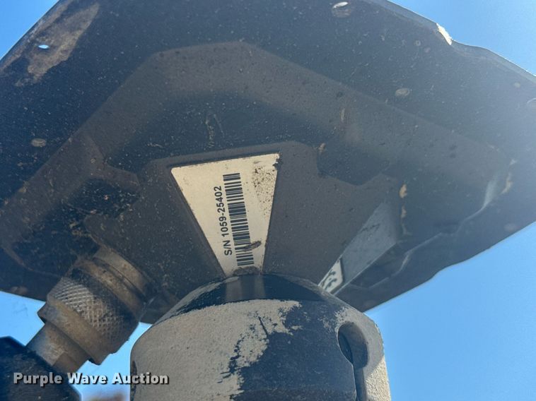 image for item EC3529 2013 John Deere 772G motor grader