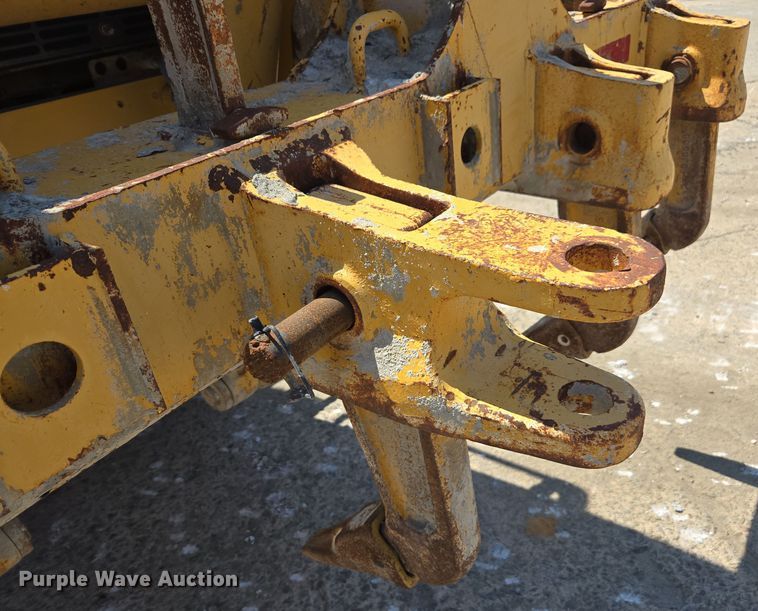 image for item EC3529 2013 John Deere 772G motor grader