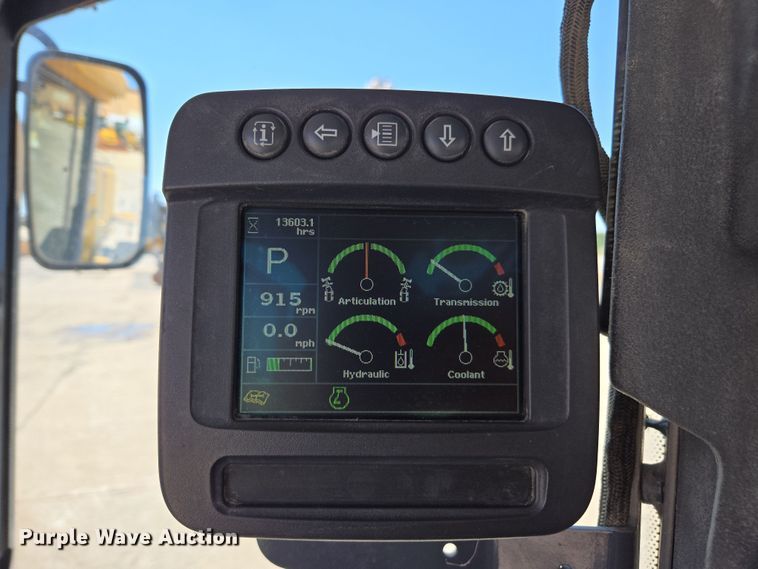 image for item EC3529 2013 John Deere 772G motor grader