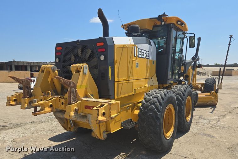 image for item EC3530 2015 John Deere 772G motor grader