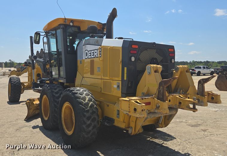 image for item EC3530 2015 John Deere 772G motor grader