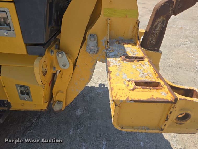 image for item EC3530 2015 John Deere 772G motor grader