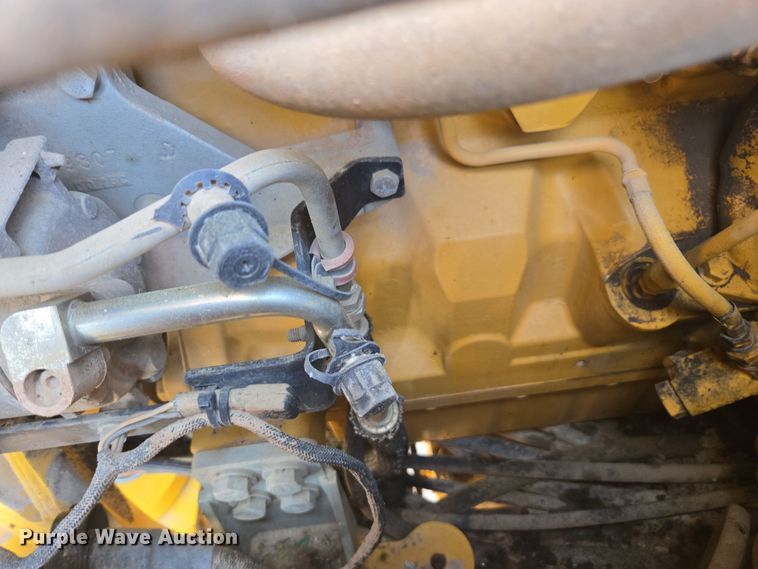 image for item EC3530 2015 John Deere 772G motor grader