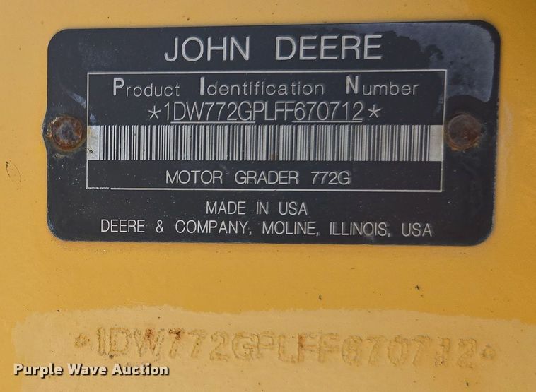 image for item EC3530 2015 John Deere 772G motor grader