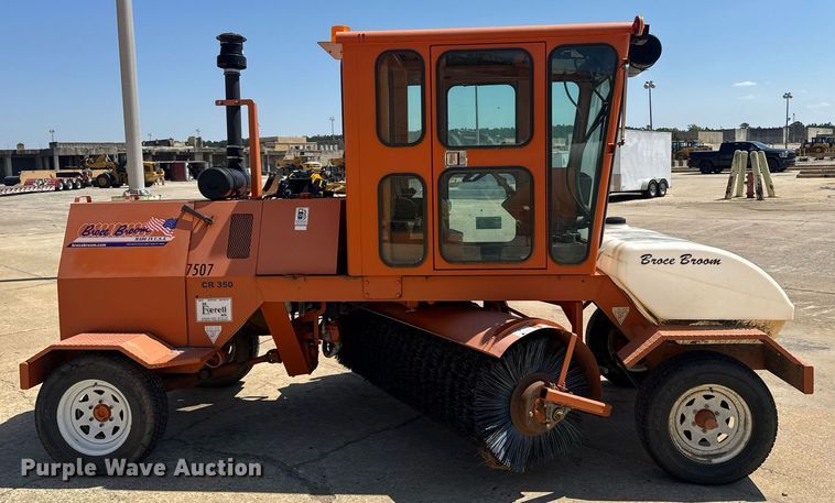 image for item EC3531 2017 Broce CRT350 broom