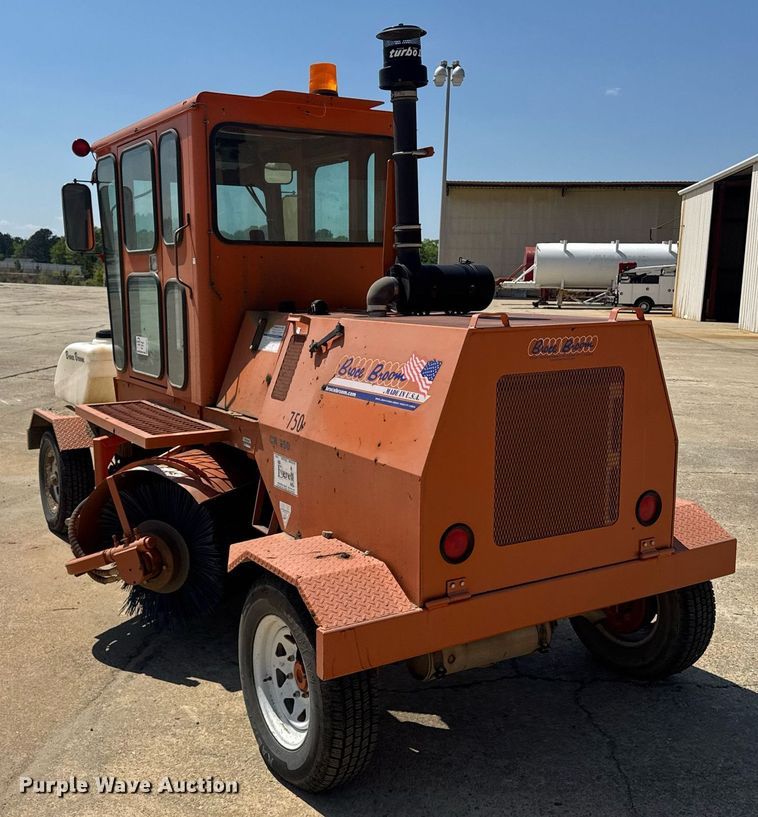 image for item EC3531 2017 Broce CRT350 broom