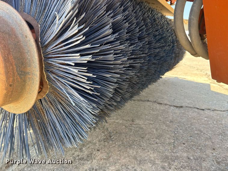 image for item EC3531 2017 Broce CRT350 broom