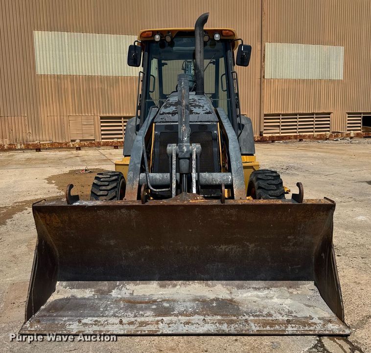 image for item EC3532 2013 John Deere 310SK backhoe
