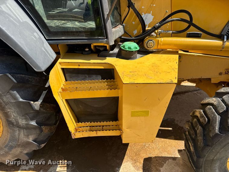 image for item EC3532 2013 John Deere 310SK backhoe