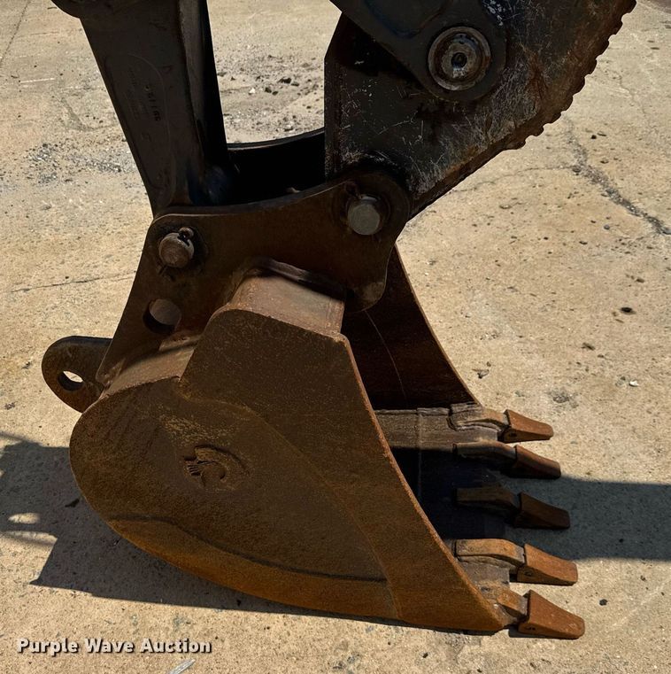 image for item EC3532 2013 John Deere 310SK backhoe