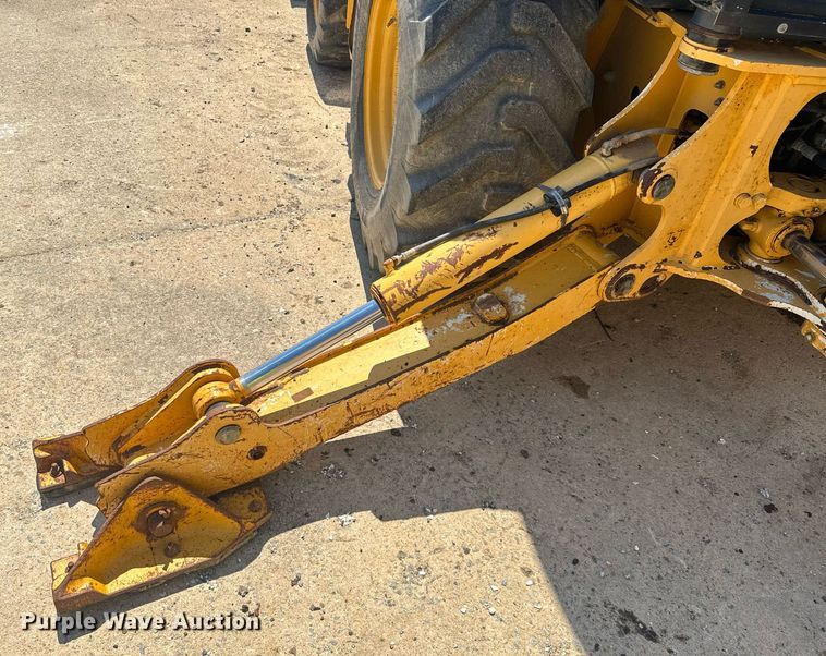 image for item EC3532 2013 John Deere 310SK backhoe