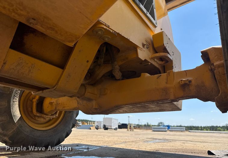 image for item EC3532 2013 John Deere 310SK backhoe