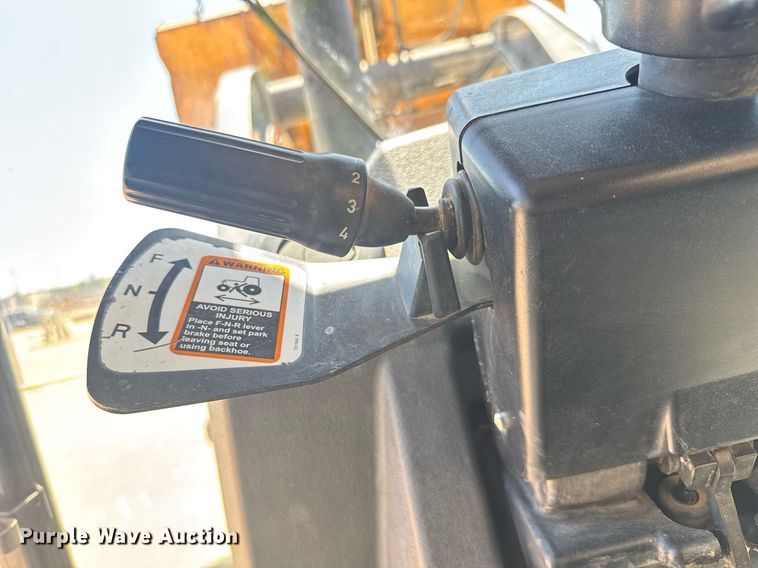 image for item EC3532 2013 John Deere 310SK backhoe