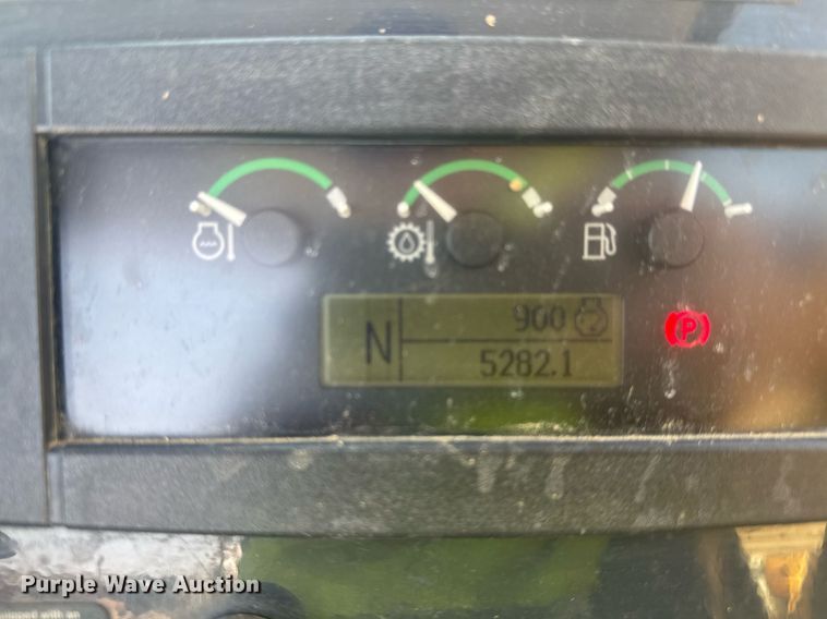 image for item EC3532 2013 John Deere 310SK backhoe