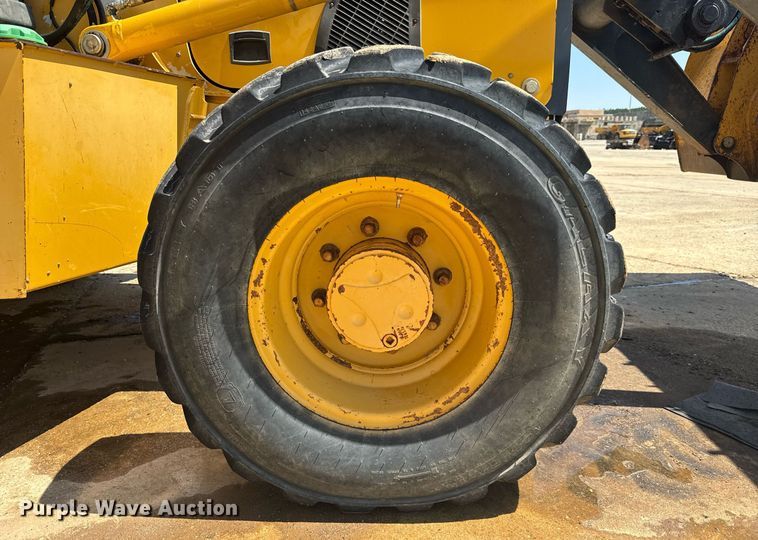 image for item EC3532 2013 John Deere 310SK backhoe