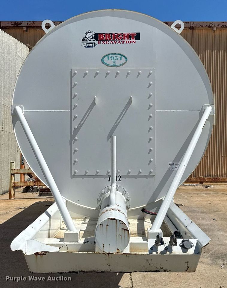 image for item EC3533 2018 1954 Manufacturing 12K Water Tower portable water tower