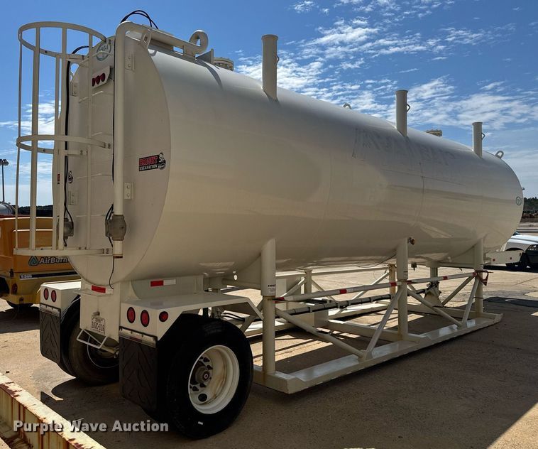 image for item EC3533 2018 1954 Manufacturing 12K Water Tower portable water tower