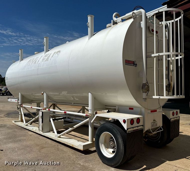 image for item EC3533 2018 1954 Manufacturing 12K Water Tower portable water tower