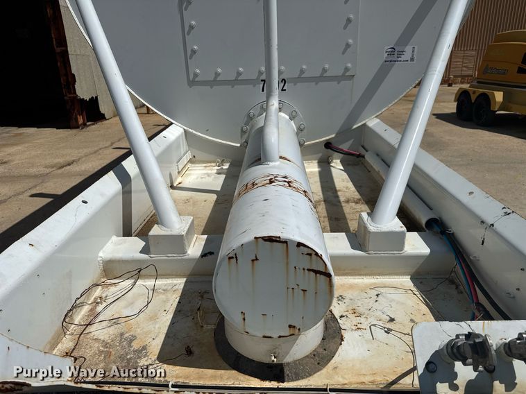 image for item EC3533 2018 1954 Manufacturing 12K Water Tower portable water tower