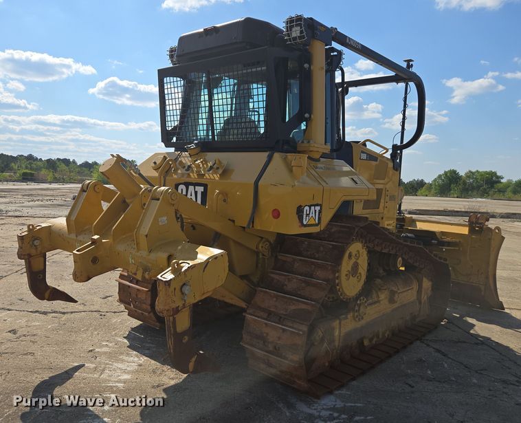 image for item EC3535 2019 Caterpillar D6N XL dozer