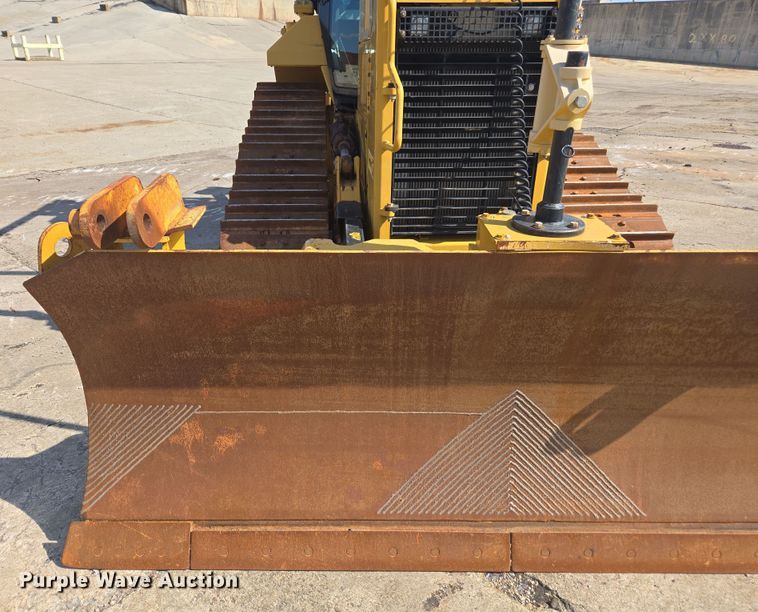 image for item EC3535 2019 Caterpillar D6N XL dozer