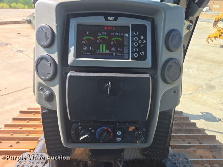 image for item EC3535 2019 Caterpillar D6N XL dozer