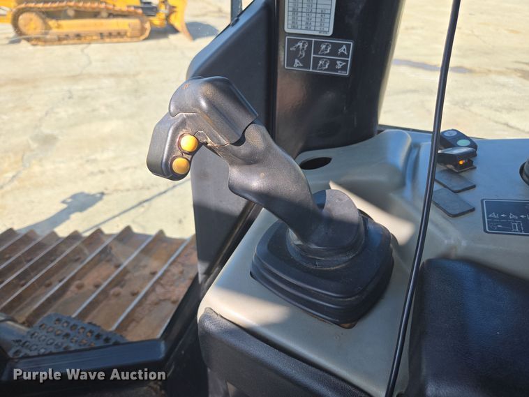 image for item EC3535 2019 Caterpillar D6N XL dozer