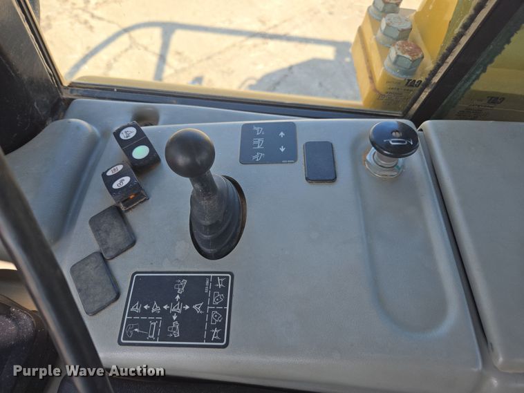 image for item EC3535 2019 Caterpillar D6N XL dozer