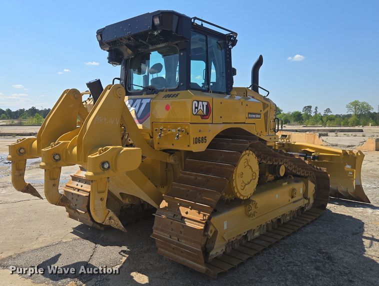 image for item EC3536 2024 Caterpillar D6XE LGP dozer