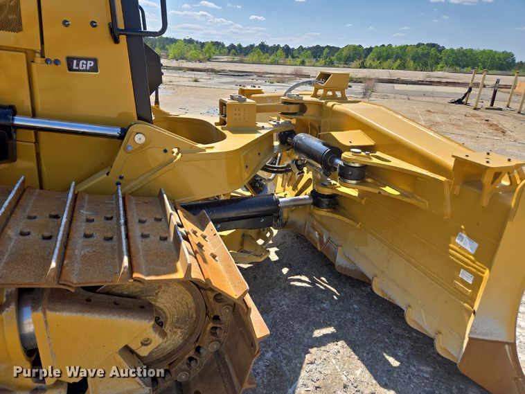image for item EC3536 2024 Caterpillar D6XE LGP dozer