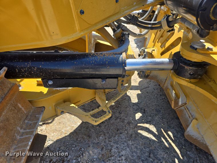 image for item EC3536 2024 Caterpillar D6XE LGP dozer