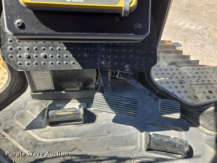 image for item EC3536 2024 Caterpillar D6XE LGP dozer