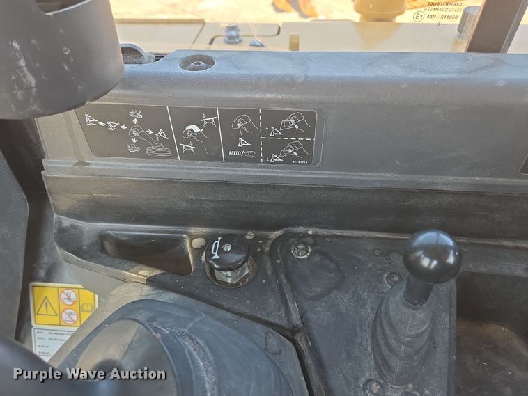 image for item EC3536 2024 Caterpillar D6XE LGP dozer