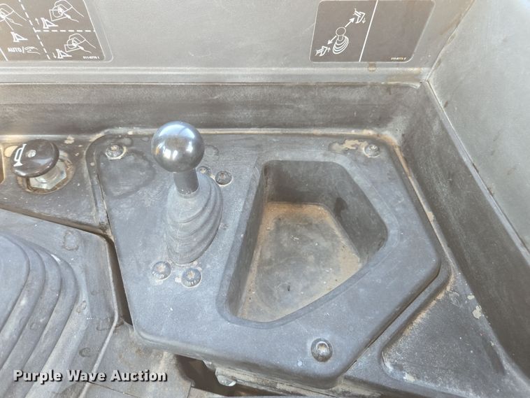 image for item EC3536 2024 Caterpillar D6XE LGP dozer