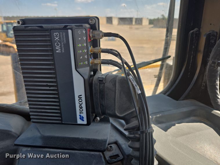 image for item EC3536 2024 Caterpillar D6XE LGP dozer